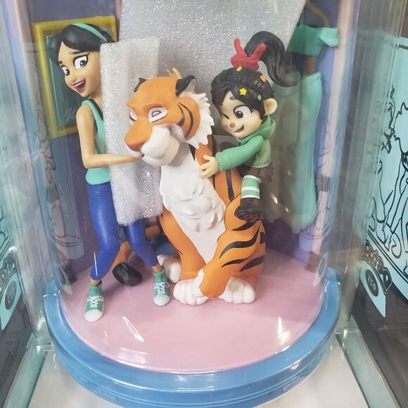 Beast Kingdom D-STAGE Wreck It Ralph 2 Jasmine Figure New in Box Disney Diorama - Picture 8 of 8